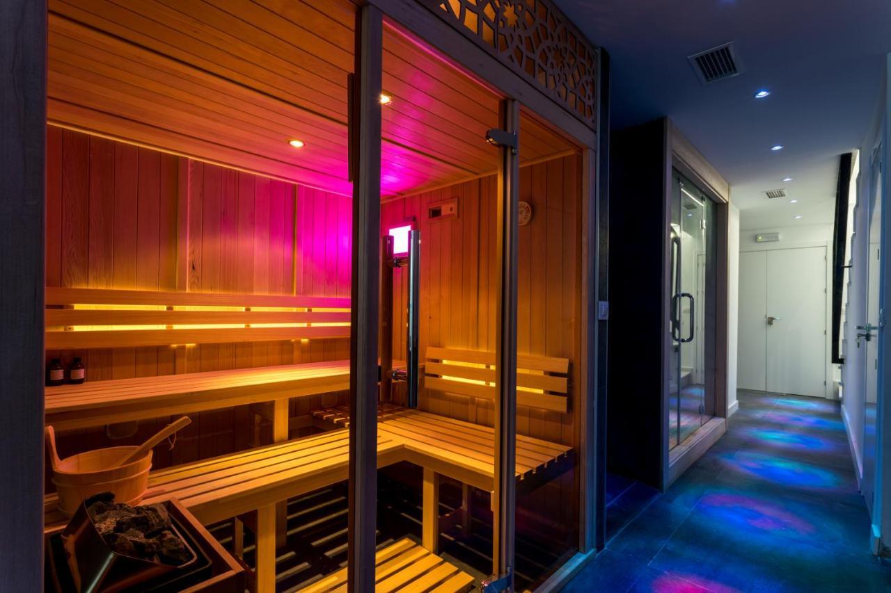 Unique House - Private Spa&Pool -StayinСевілья Екстер'єр фото